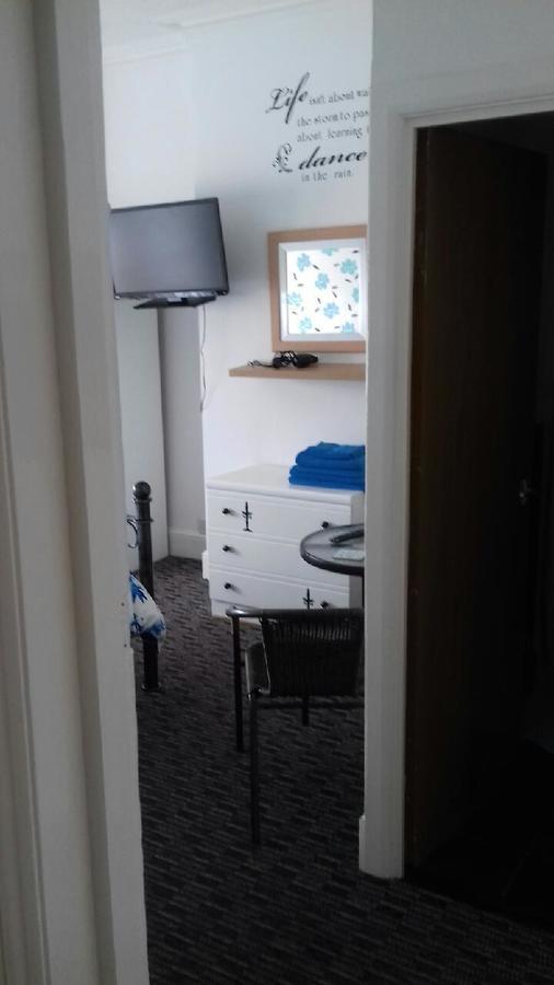 Amber Lodge Guest House Great Yarmouth Buitenkant foto