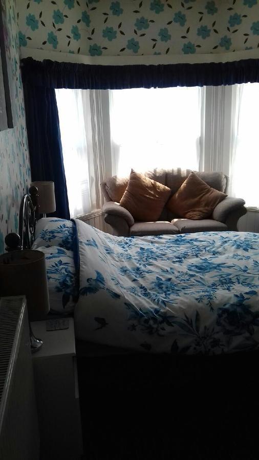 Amber Lodge Guest House Great Yarmouth Buitenkant foto