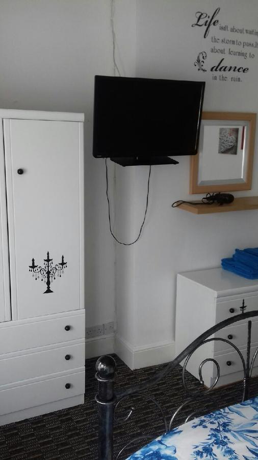 Amber Lodge Guest House Great Yarmouth Buitenkant foto