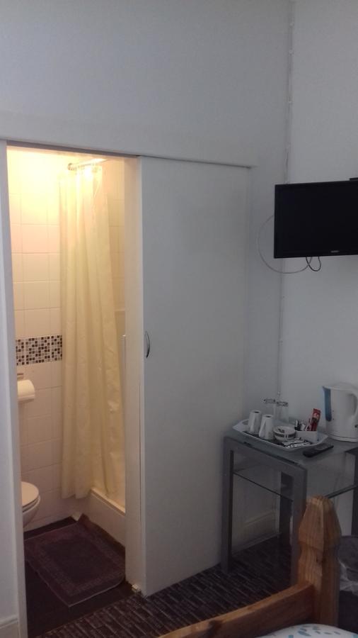 Amber Lodge Guest House Great Yarmouth Buitenkant foto